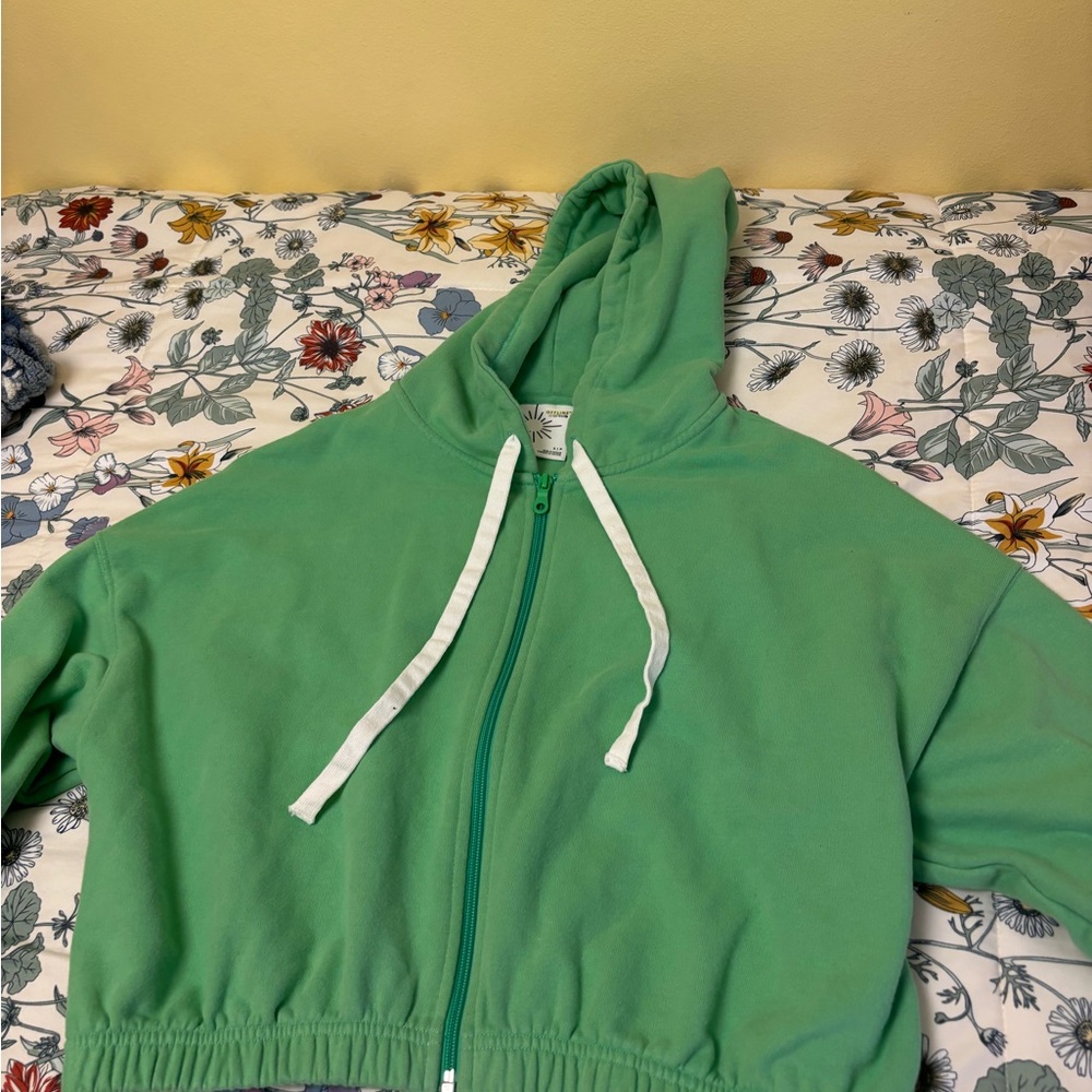 Green Cropped AERIE Zip Hoodie with Drawstring